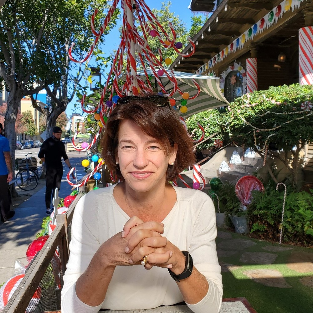 Meet your Posher, Briana